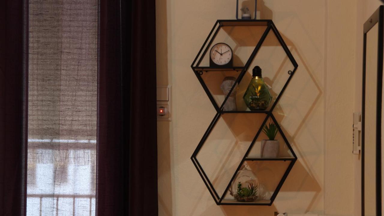 Tobacco Warehouse Apartment Kavala Bagian luar foto