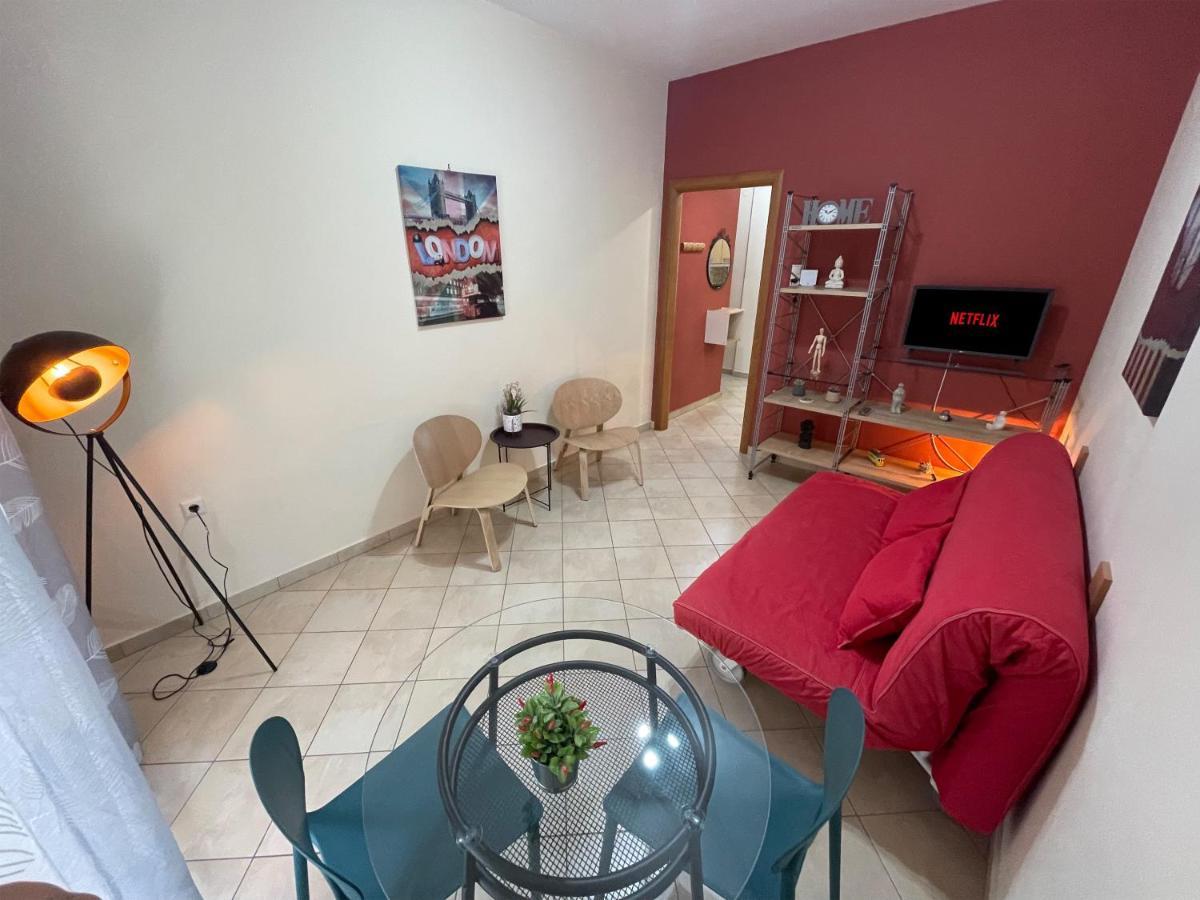 Tobacco Warehouse Apartment Kavala Bagian luar foto