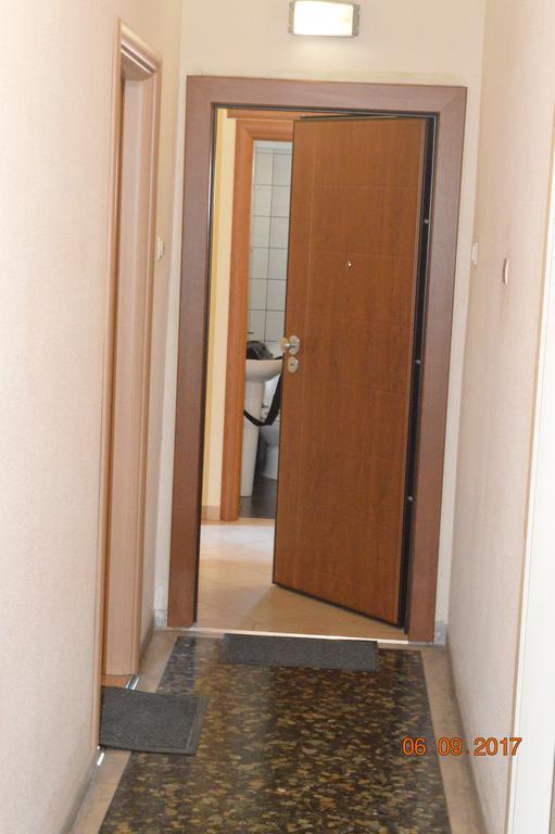 Tobacco Warehouse Apartment Kavala Bagian luar foto